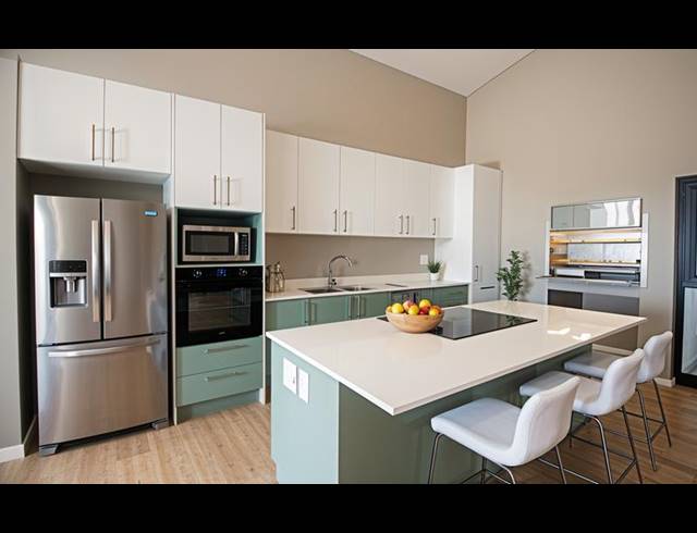 2 BEDROOM APARTMENT FOR SALE IN OLIFANTSKOP